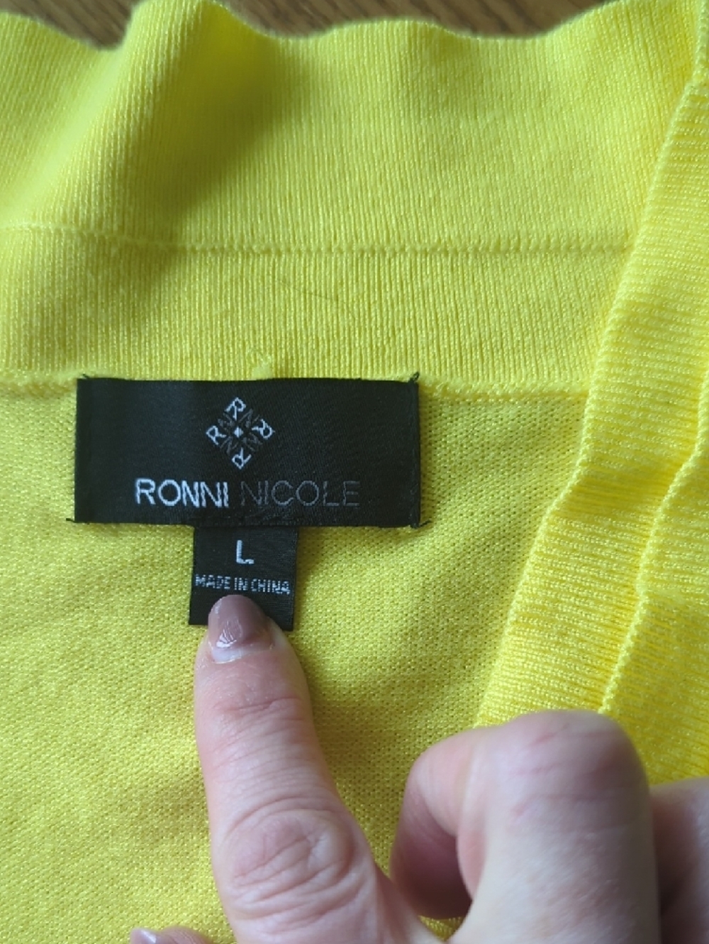 Ronni Nicole Bright Yellow Open-Front Cropped Cardigan - Picture 2 of 3